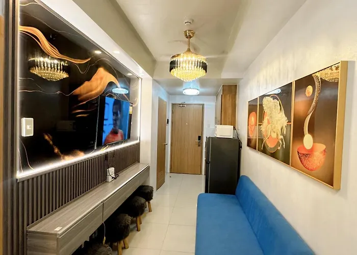 Seana Rhys Moa Staycation Guest house Manila